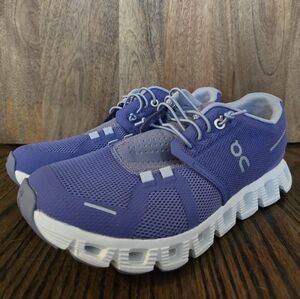 On Cloud 5 (Womens) 6.5